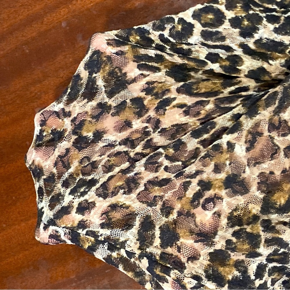 Stretch Mesh Leopard Print Ruffled Chemise M - image 5
